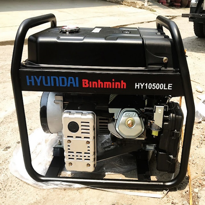 Máy phát điện HYUNDAI chạy xăng 7.5KVA-8.2KVA HY10500LE
